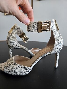 Louise et Cie Snakeskin Ankle Strap Heels 7M